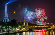 パリ祭７月14日,フランス革命記念日７月14日,パリ祭花火,パリ祭パレード,フランス７月14日の観光,7月14日革命記念日のパリでの過ごし方,7月14日革命記念日のパリ観光