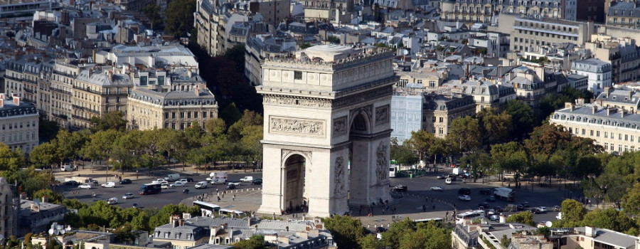 パリ凱旋門,パリ凱旋門入場料,パリの凱旋門見どころ,パリ凱旋門開館時間,パリ凱旋門行き方,パリ凱旋門ガイド
