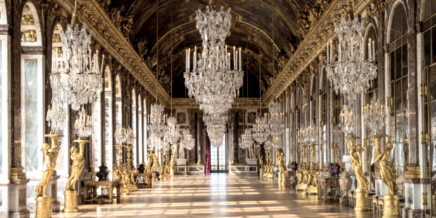 世界遺産ヴェルサイユ宮殿の行き方、入場料・事前チケット予約、待ち時間や見所情報ガイド